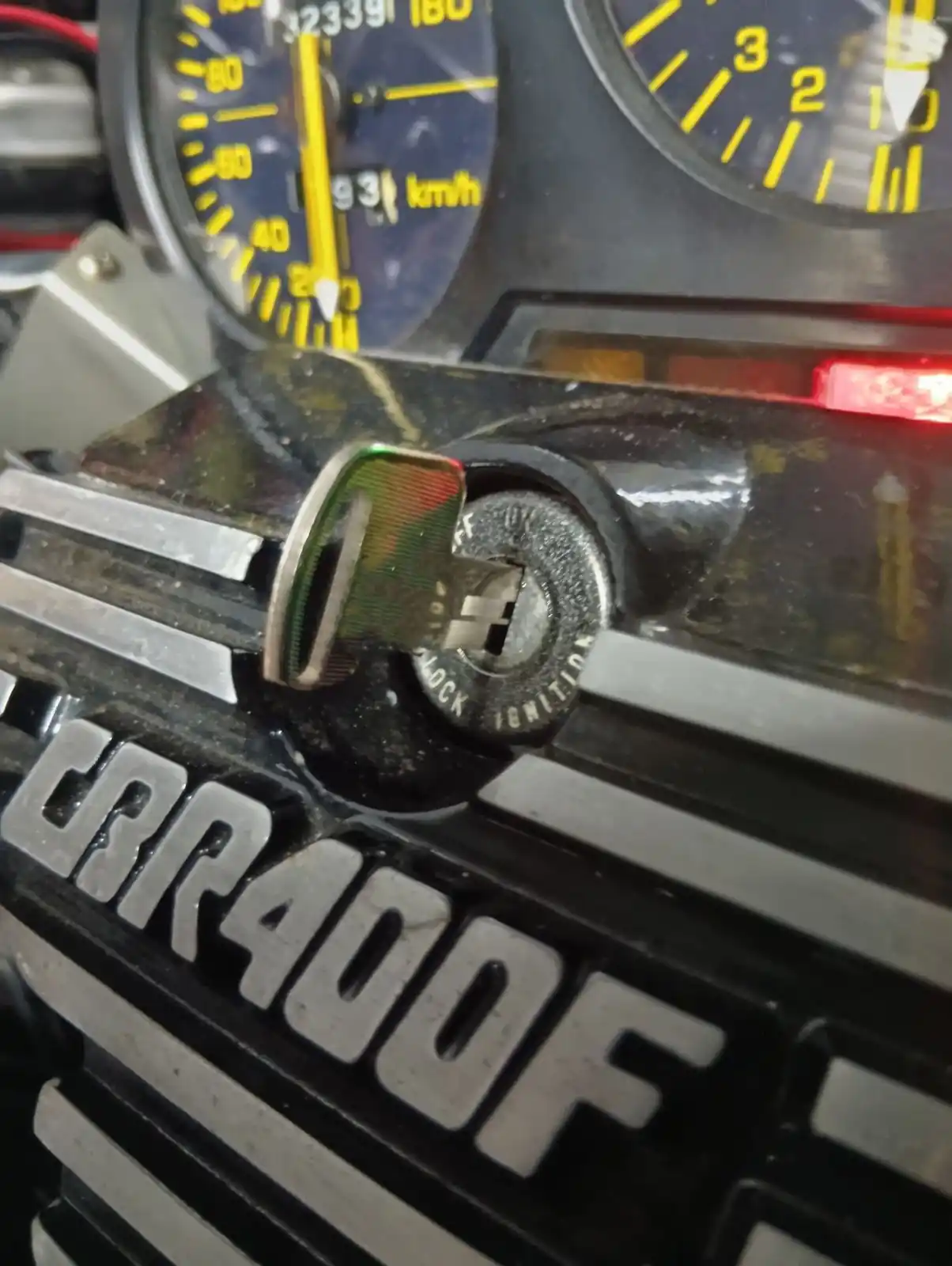 20260818_福岡県福岡市東区_バイクカギ作成_施工画像_2