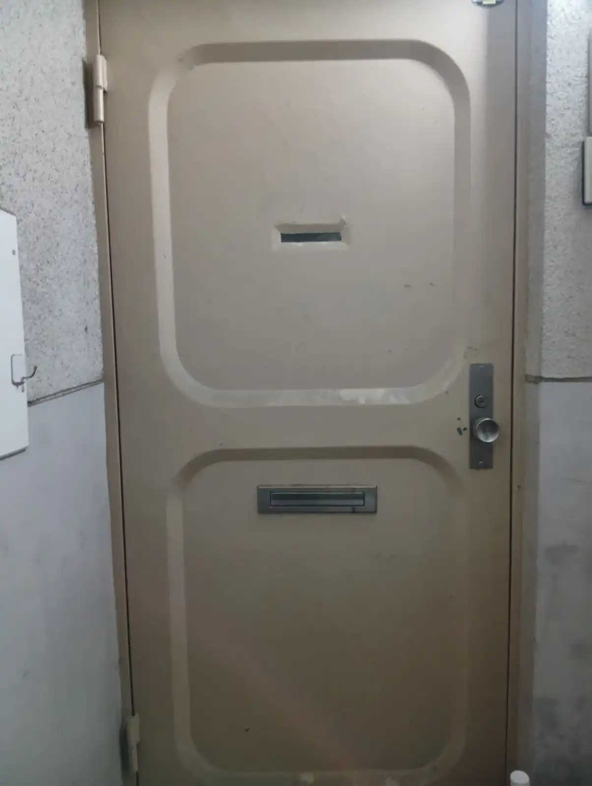 20260804_福岡県福岡市中央区_建物カギ開け_施工画像