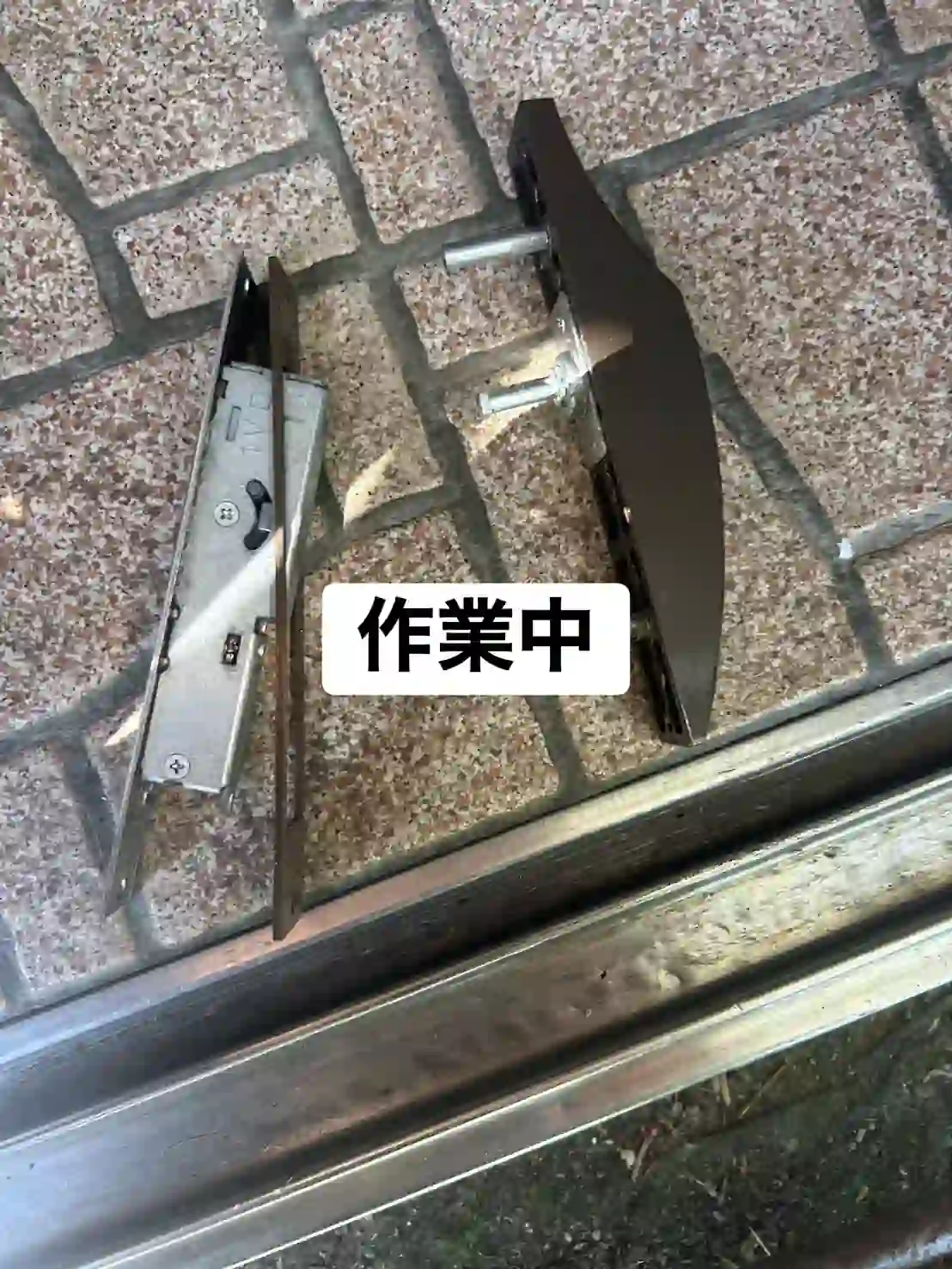 20260810_北海道岩見沢市_建物カギ開け_施工画像_2